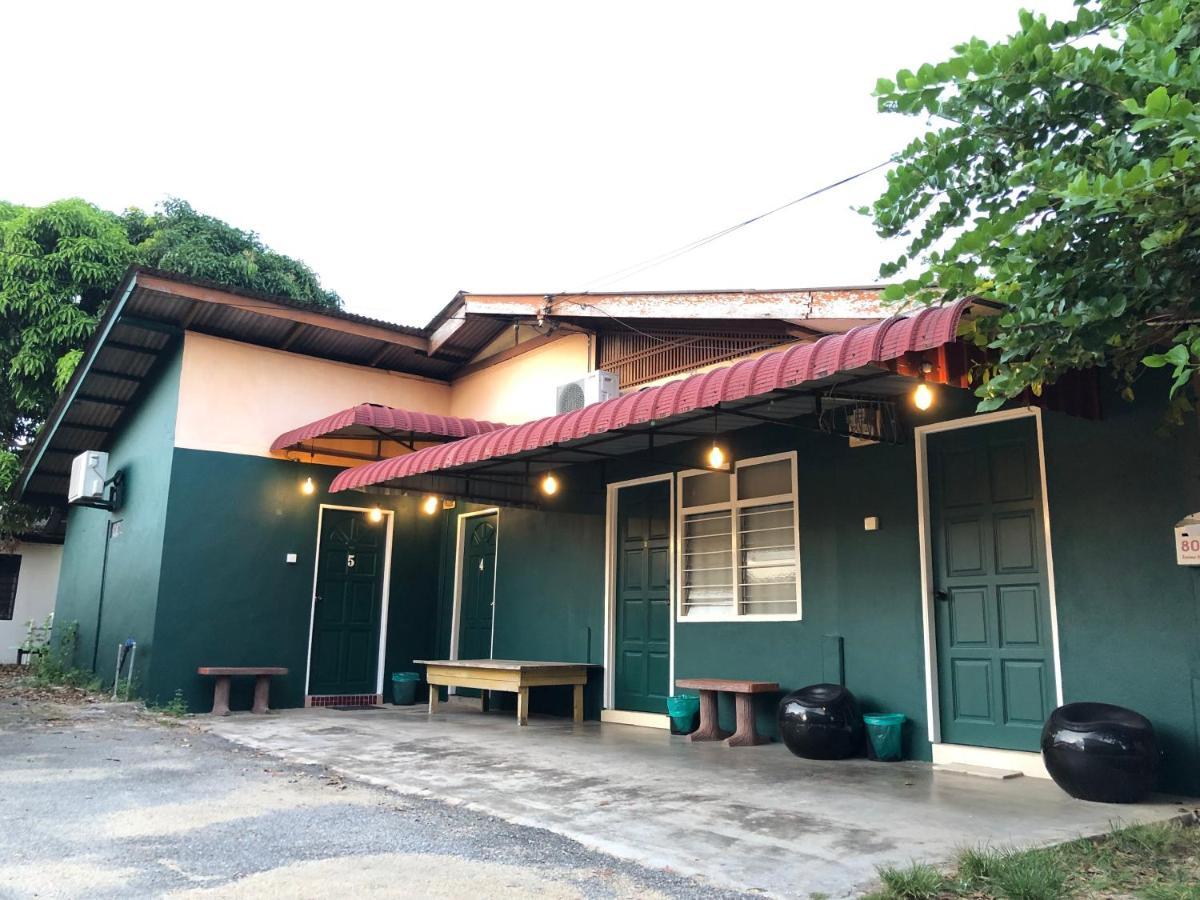 Rumah Tepi Istana Kuala Terengganu Exteriör bild